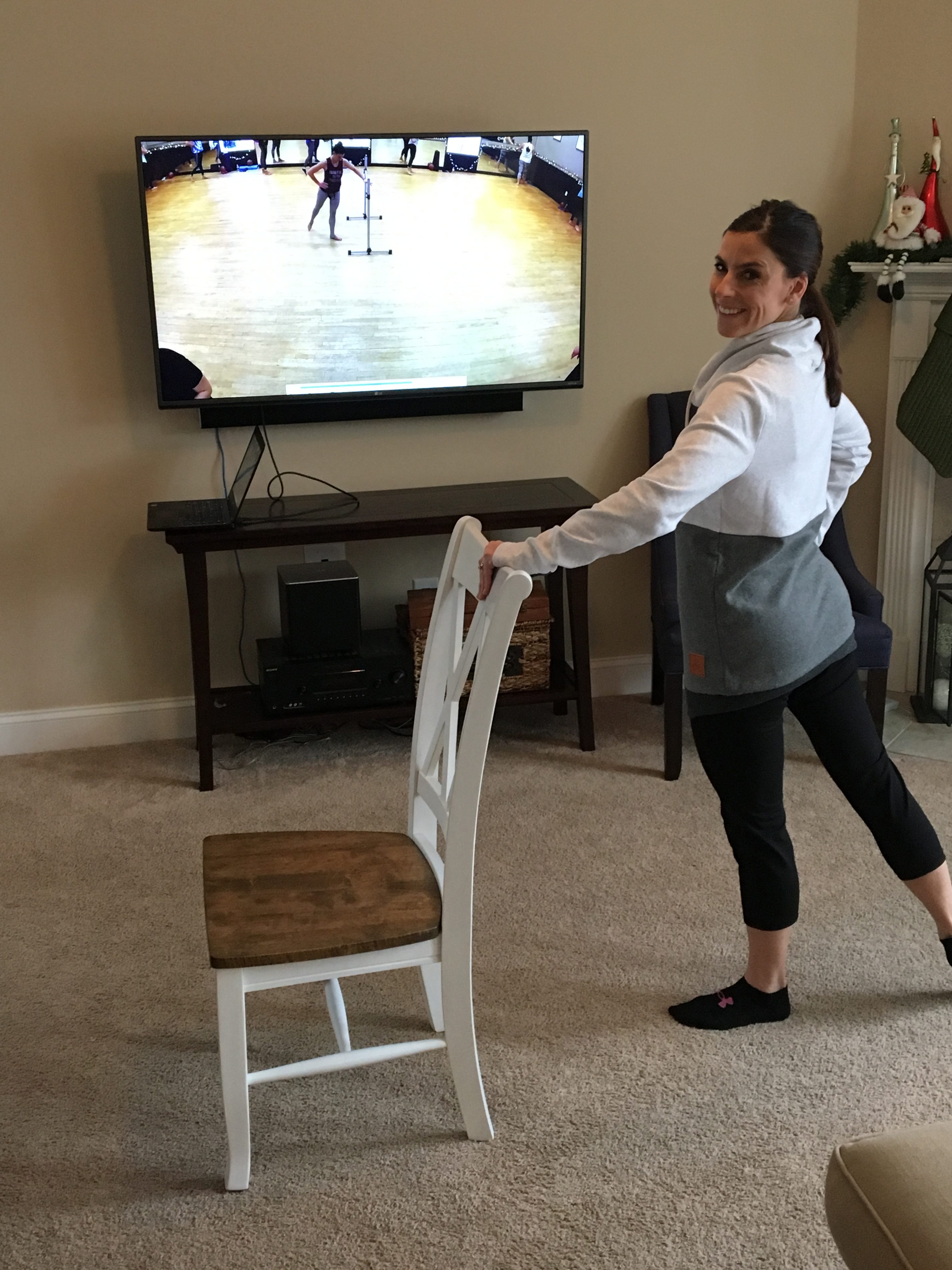 Front barre pose at home